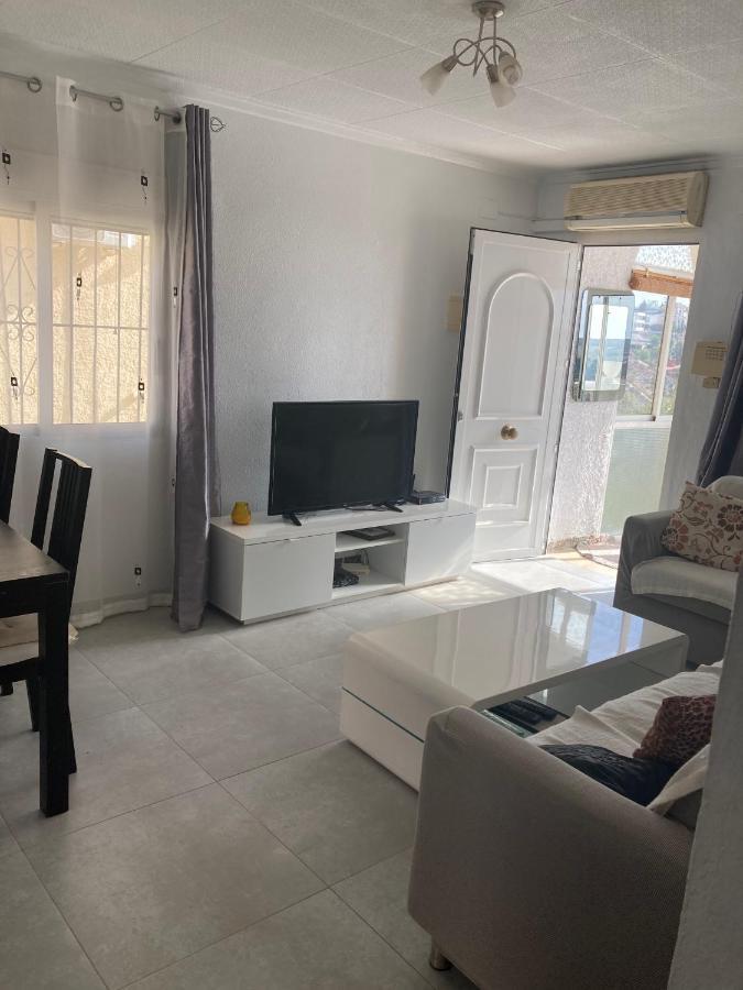 Detached Extended Lola Villa La Marina Exterior photo