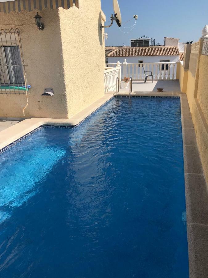 Detached Extended Lola Villa La Marina Exterior photo